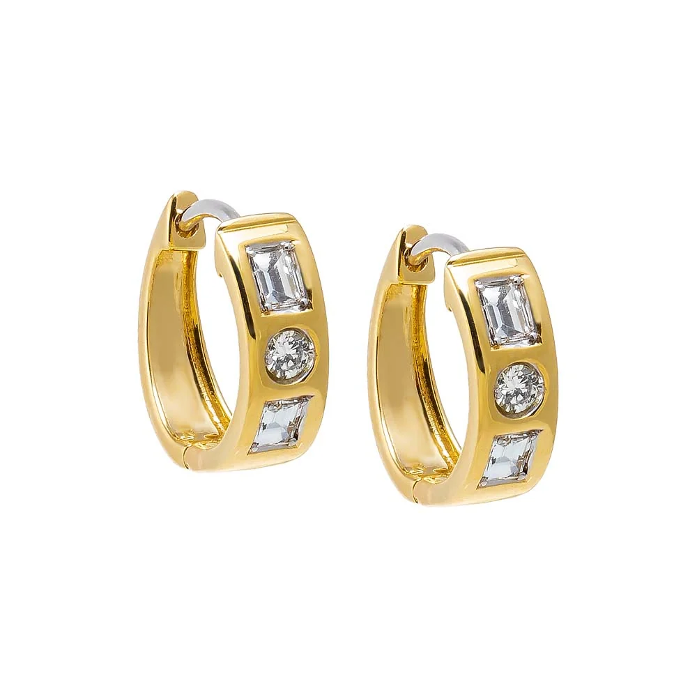 Diamond Solitaire X Emerald Wide Huggie Earring 14K