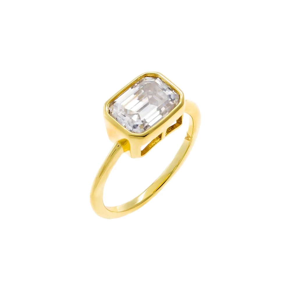 Moissanite Bezel Emerald Thin Band Pinky Ring